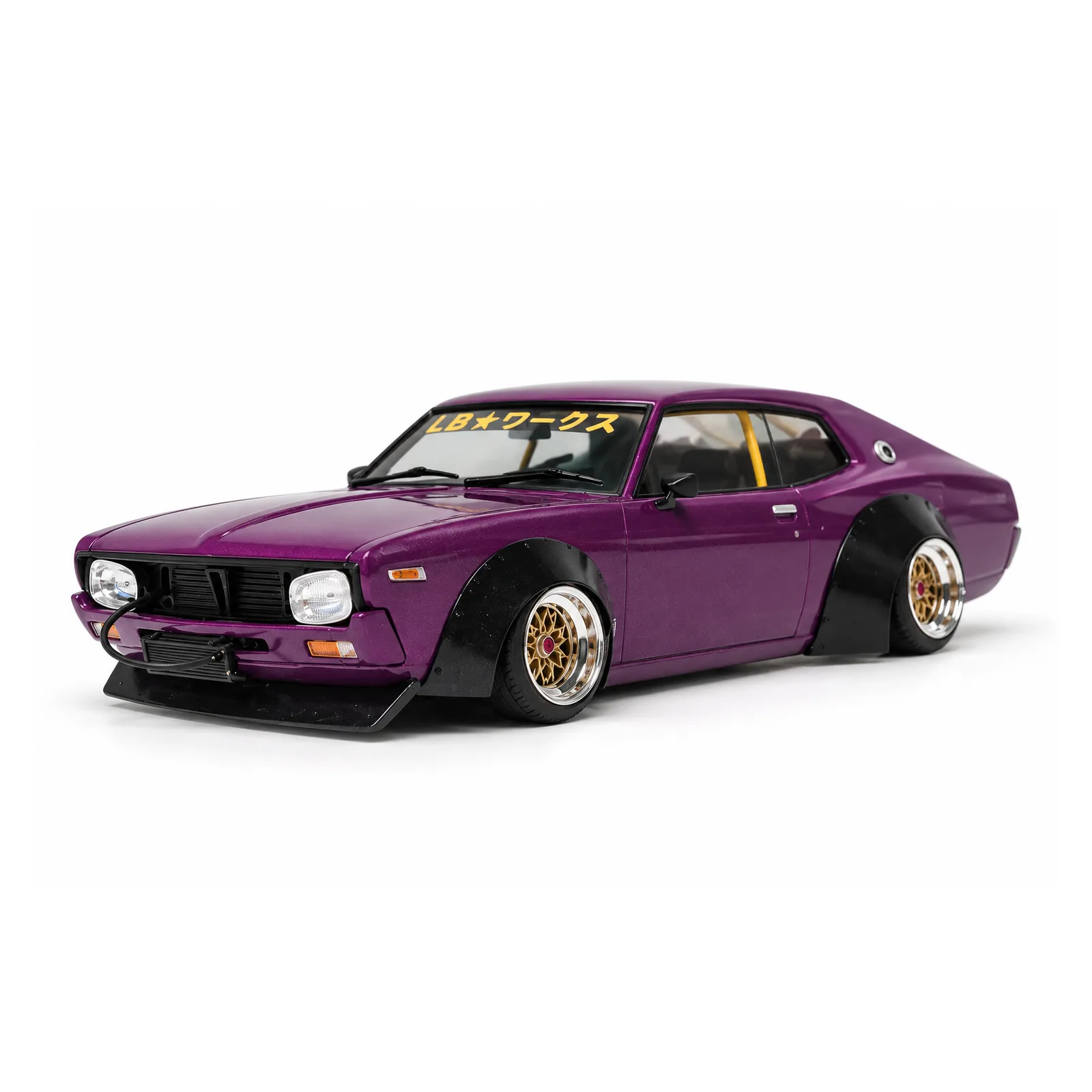 Nissan Laurel HT 2000 SGX C130 Grachan Custom Aoshima 1/24